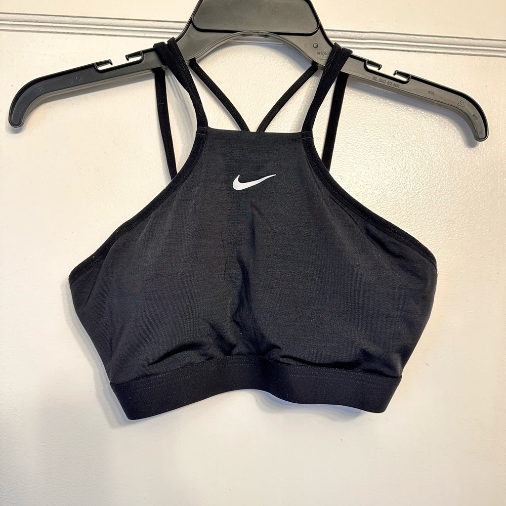 Women’s sports bra M